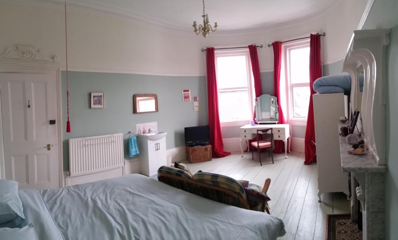 Grantham House Bed & Breakfast ไรด์ ภายนอก รูปภาพ
